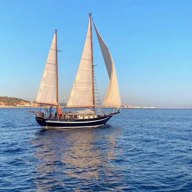 Velero clásico Aquarela Tours